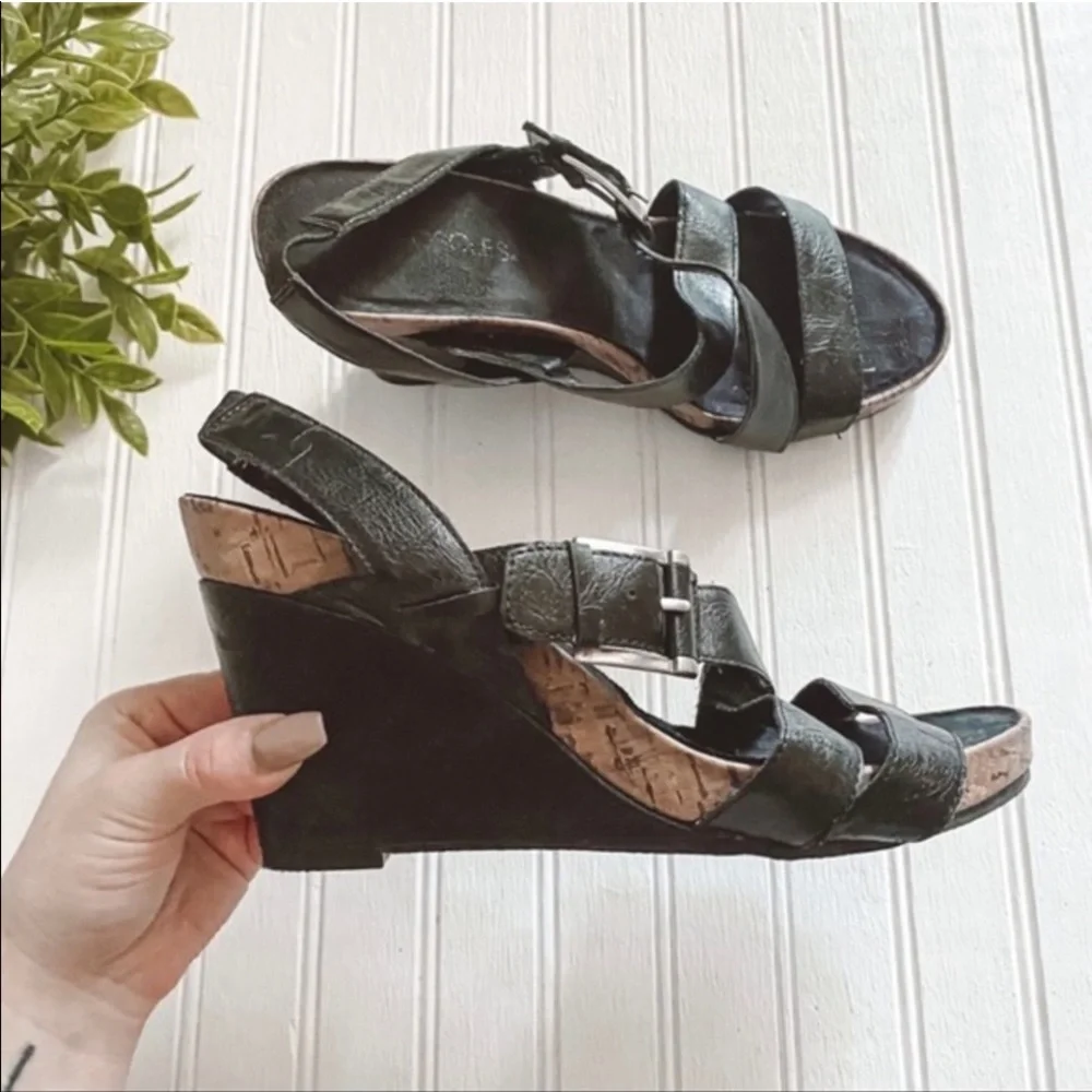 🍉 Sz 8.5 Aerosoles Wedge Cork Sandal Strappy Black